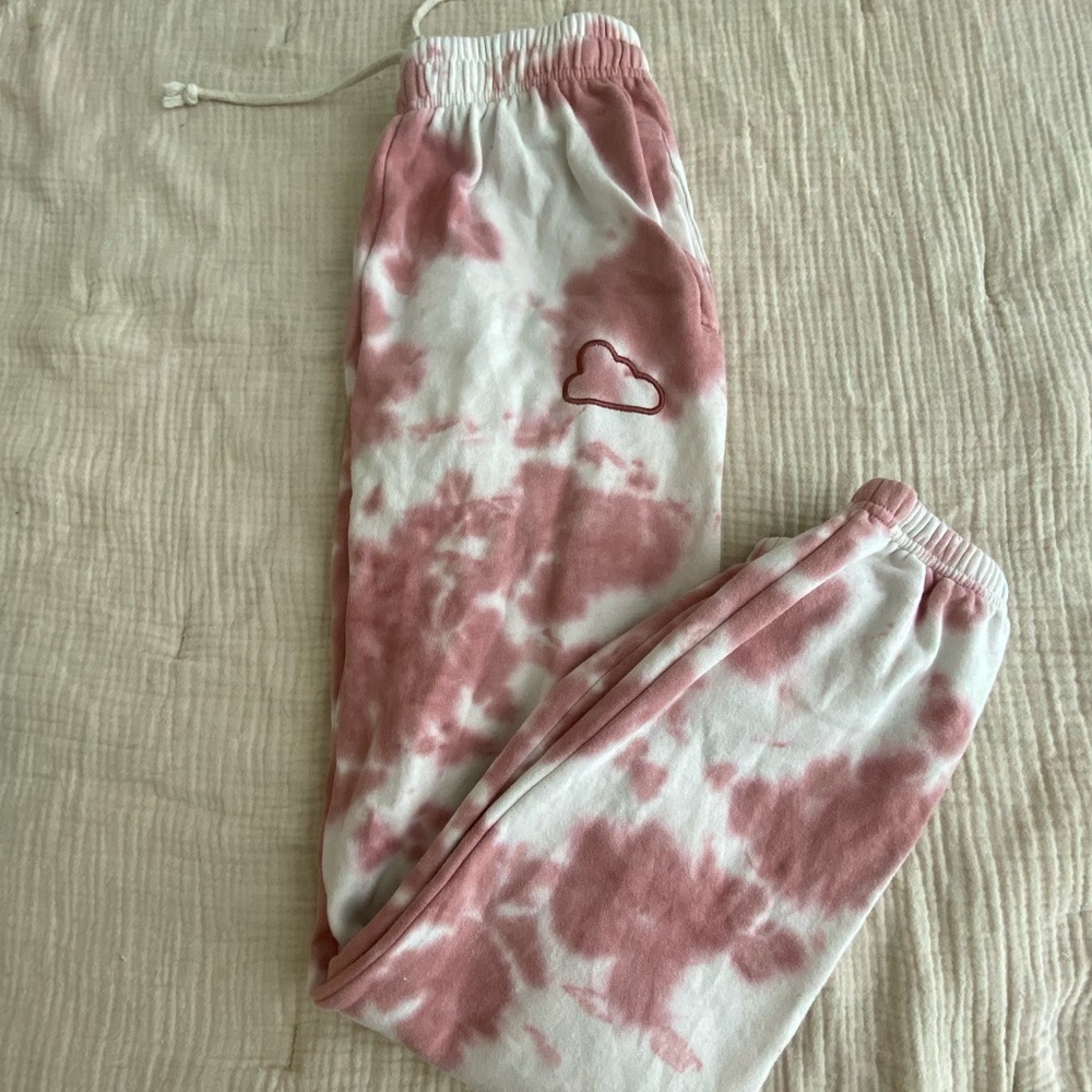 Summer Fridays sweatpants